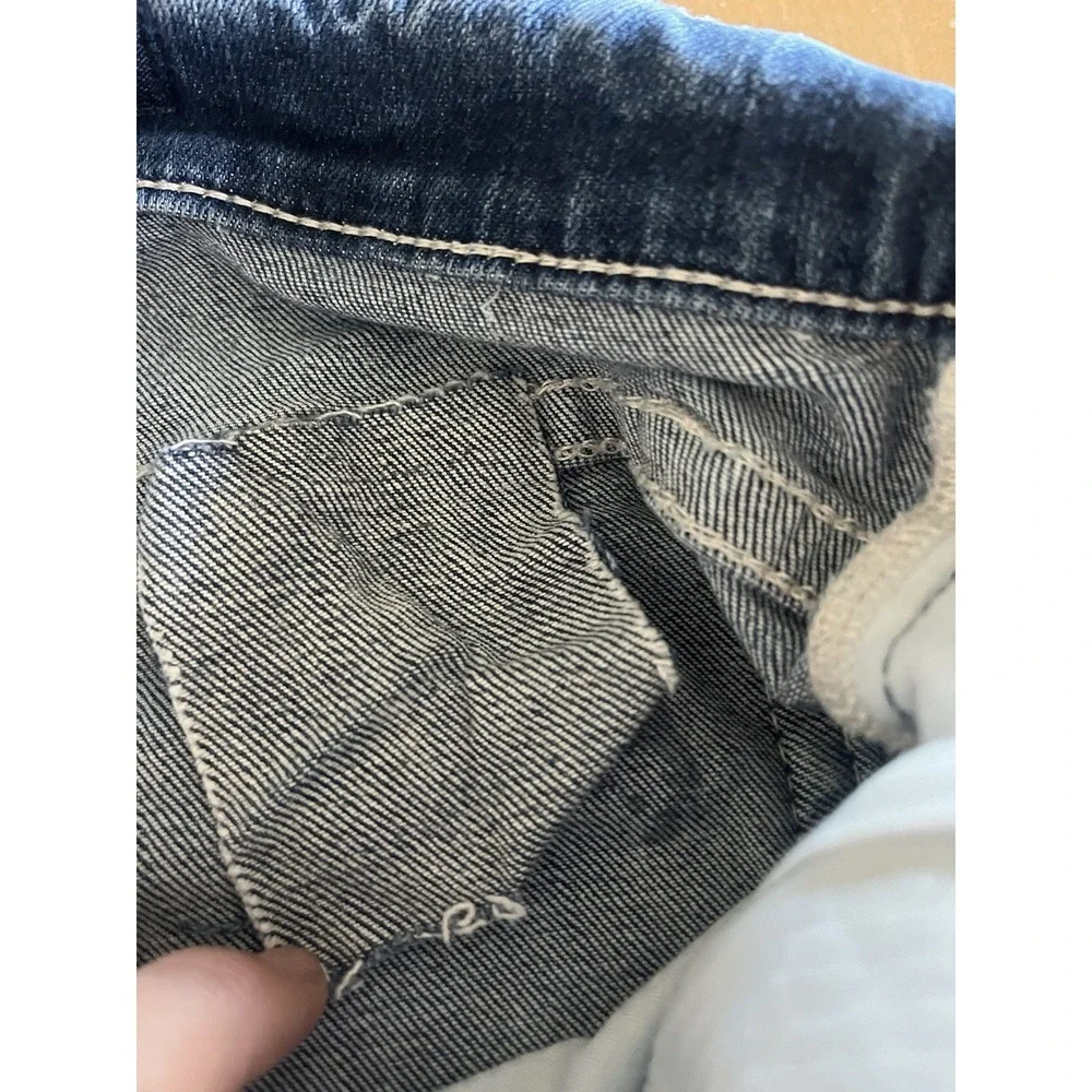 BKE Buckle Mason Tapered Mens 28x33 Distressed Blue Denim Jeans